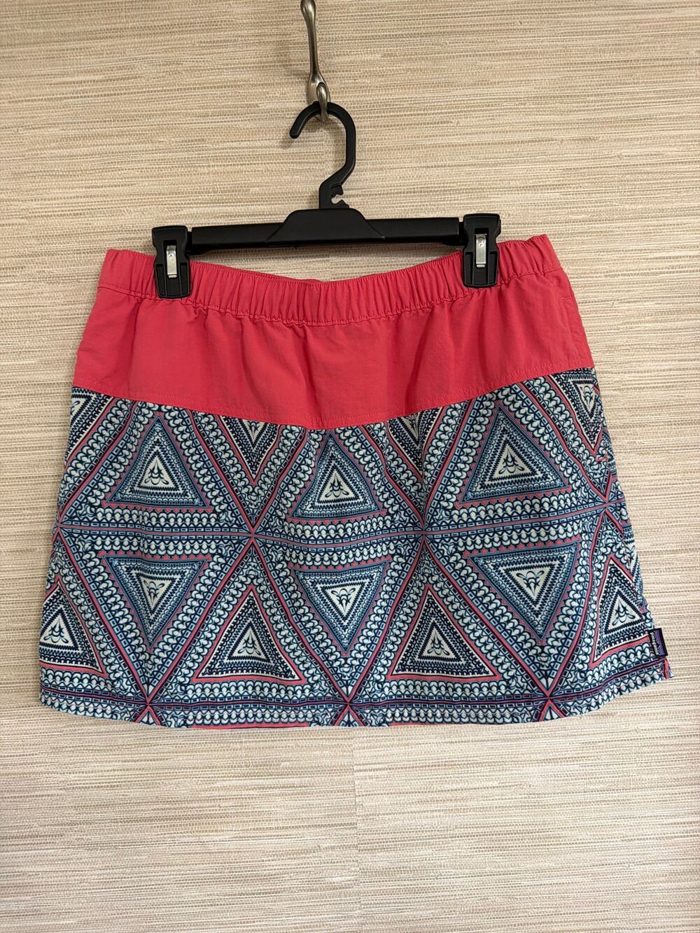 Patagonia Women's size L Elastic Waist Pull on Skirt
